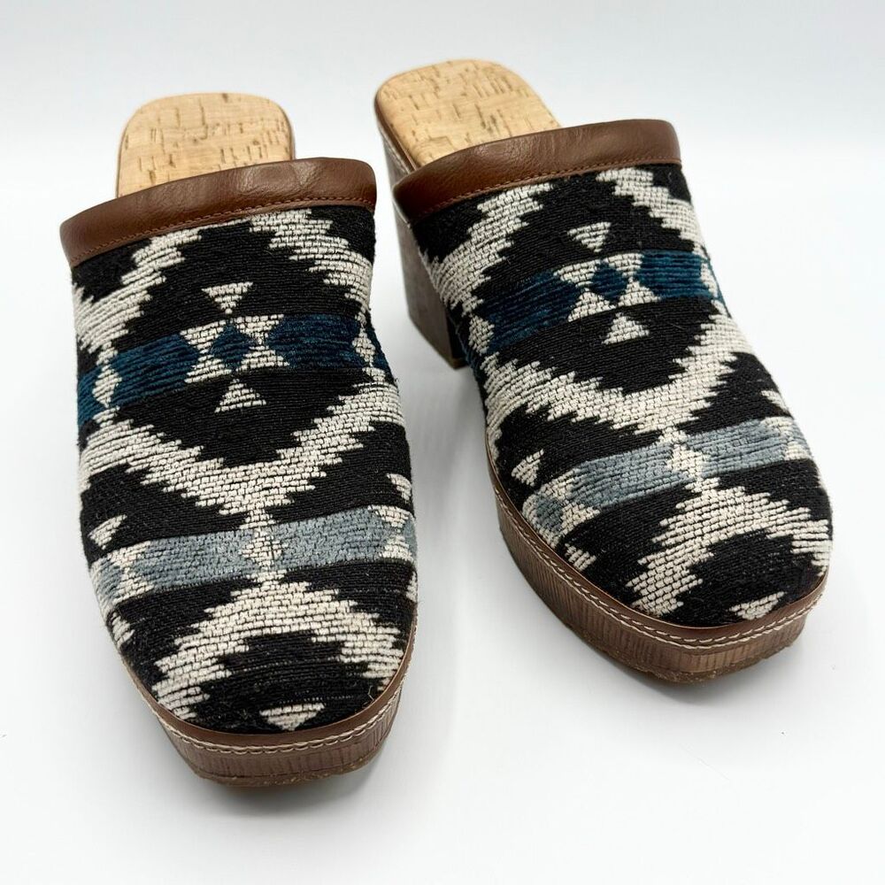 Korks Platform Lori Clogs In Aztec Blue White Bla… - image 2
